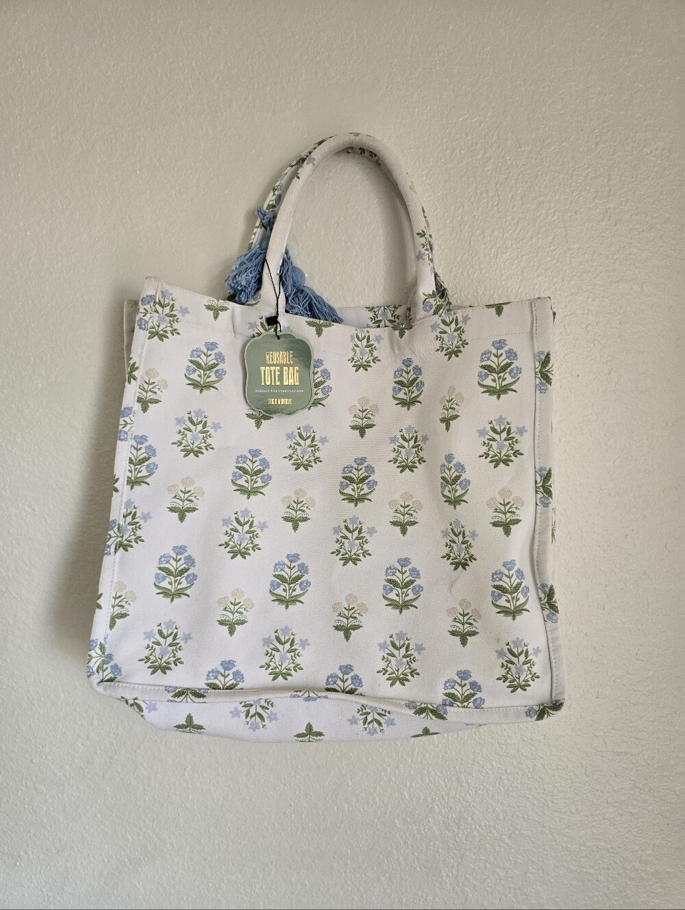 Studio Montrose Floral Reusable Tote Bag - White with Blue & Green Print NWT